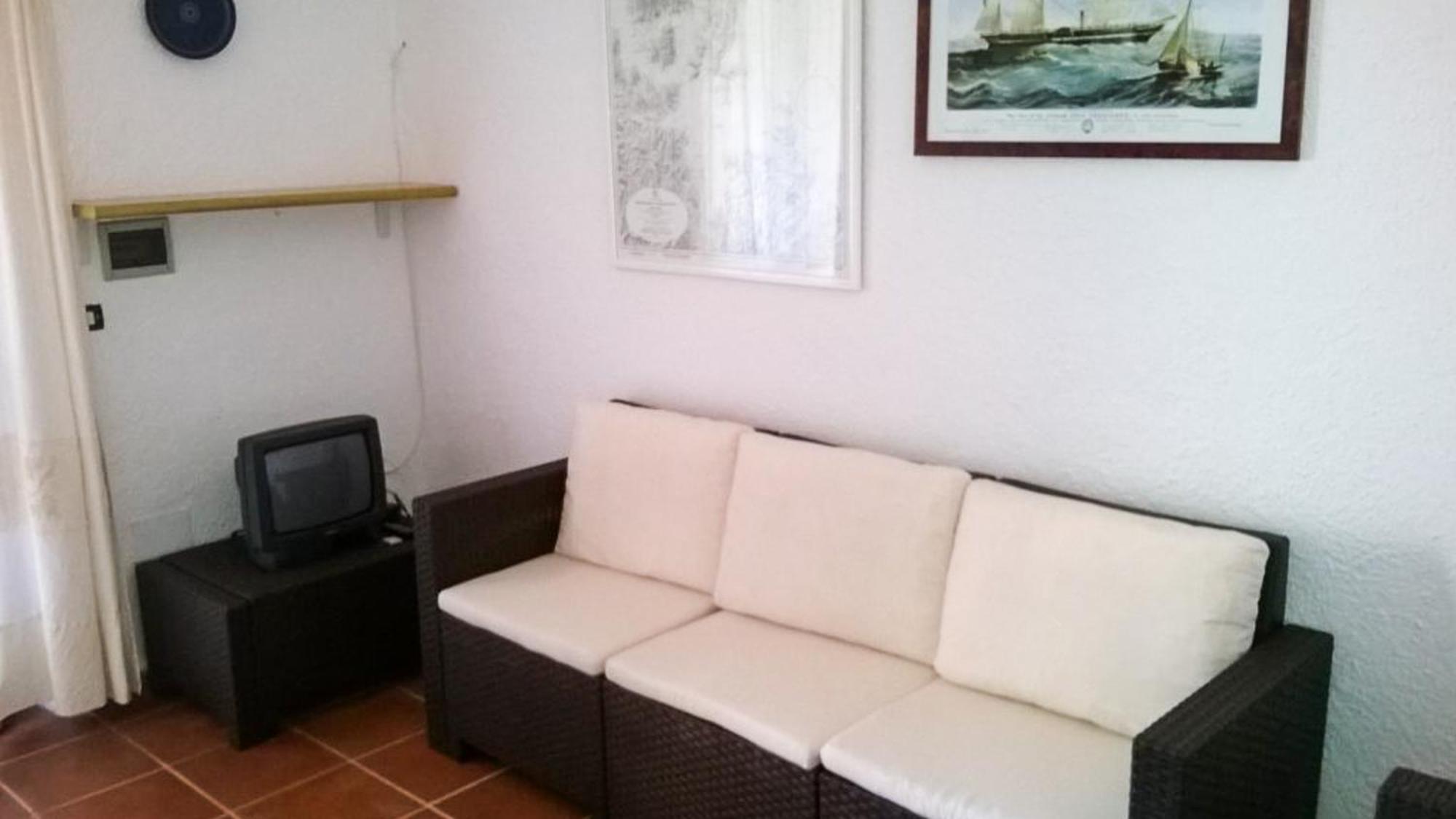 Welcomely - Porto Rafael Apartments Palau Exterior photo
